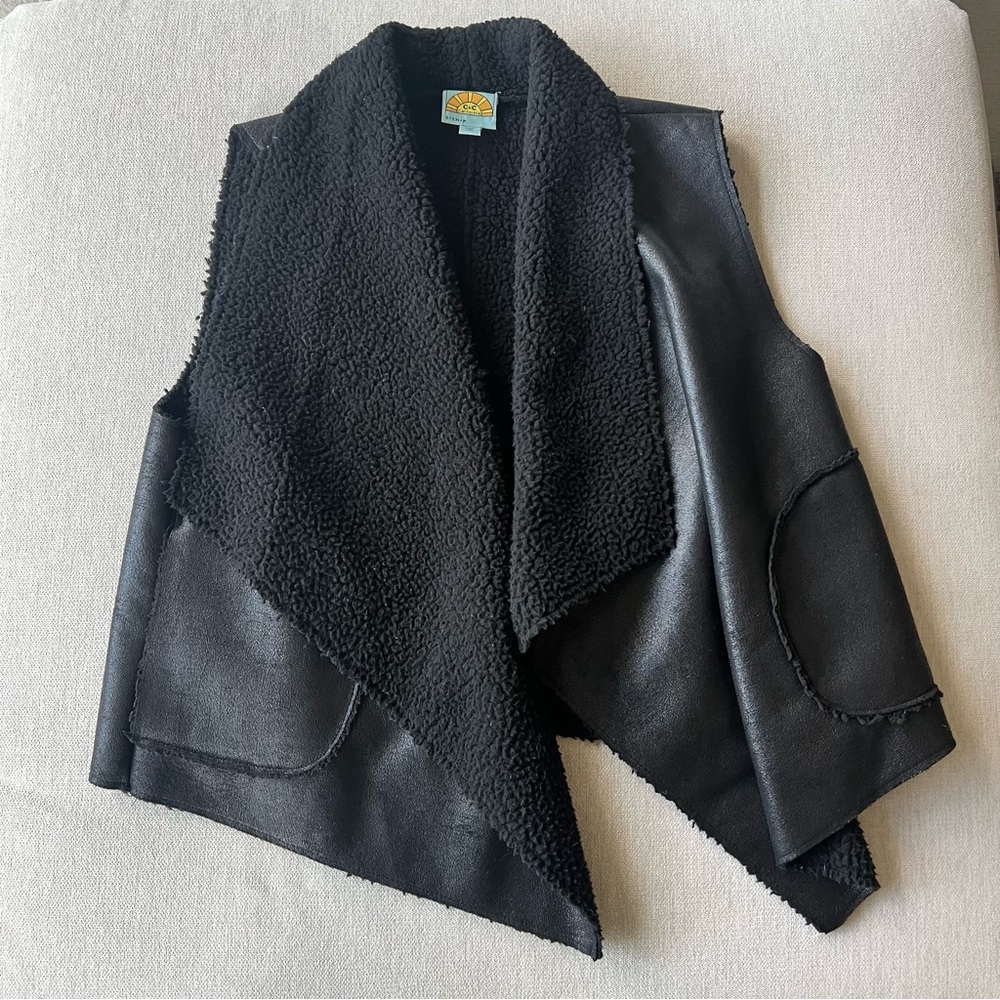 C&C California Faux Suede + Sherpa Black Vest